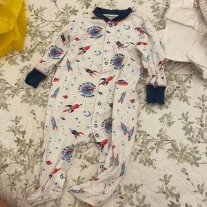 Babycottons Onesies Fly me to the moon astronaut
